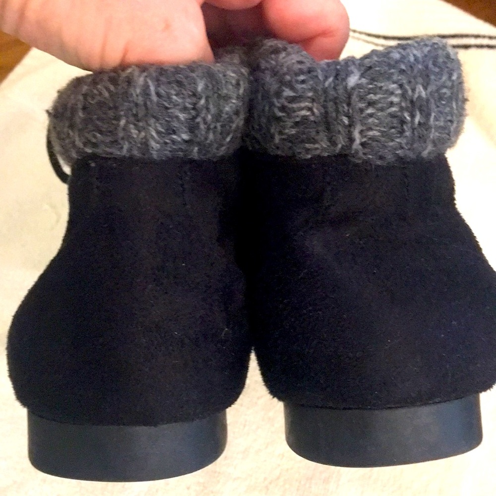 SUEDE SWEATER BOOTIES - Picture 4 of 8